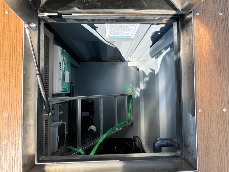 6M / 20ft Container Swimming Pool - Image 16