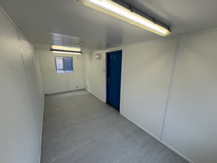 21x8ft Anti-Vandal Portable Building - Image 4