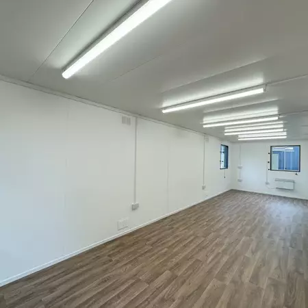 32x10ft Anti-Vandal Container with Kitchen - Image 6